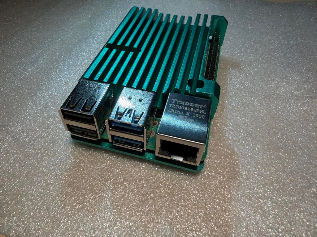 Raspberry Pi 4 4GB set met case, 32GB SD en voeding, Hobby en Vrije tijd, Elektronica-componenten, Ophalen of Verzenden, Zo goed als nieuw