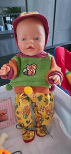 Baby Born pop met veel accessoires, Kinderen en Baby's, Speelgoed | Poppen, Ophalen, Gebruikt, Babypop