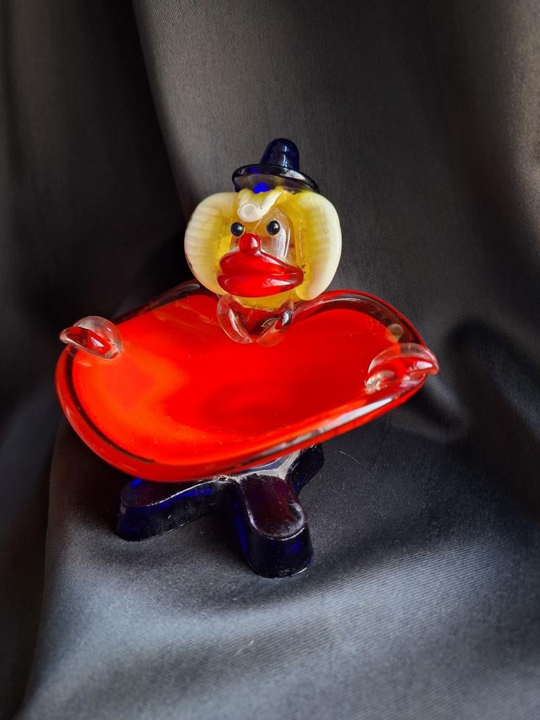 Handgeblazen glazen clown schaal, Murano stijl, 13 cm breed, Antiek en Kunst, Ophalen of Verzenden