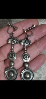 Antieke bijzondere zilveren 925 oorbellen, Verzenden, Zilver, Zilver, Hangers
