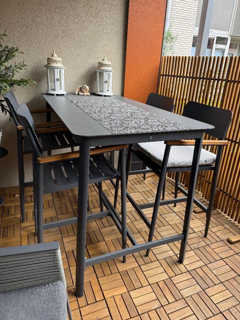 Hoge tuintafel met stoelen - Intratuin - antraciet, Ophalen, Gebruikt, Aluminium, Stoel