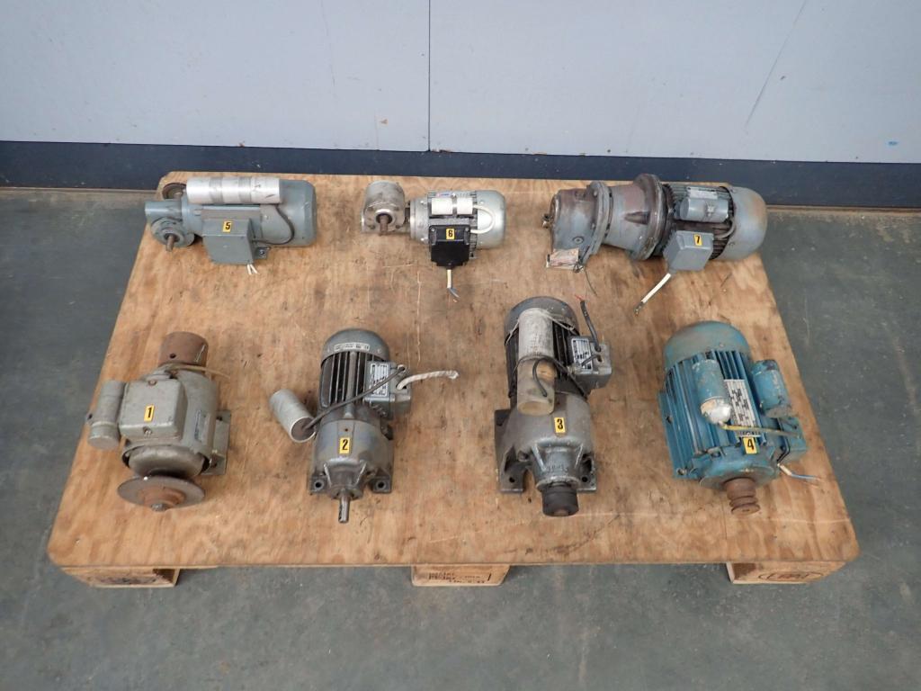 Diverse 220V elektromotoren , ook met vertraging, Doe-het-zelf en Verbouw, Motoren, Niet ingevuld, Gebruikt, Niet ingevuld, Ophalen of Verzenden