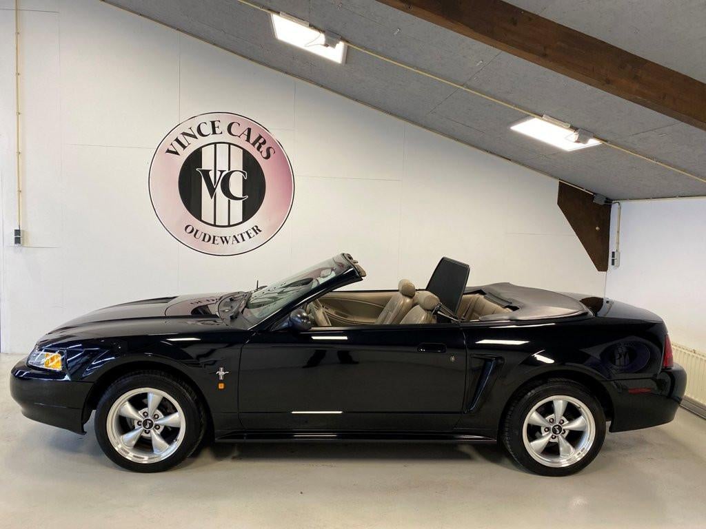 Ford Mustang 3.8 V6 Convertible, Auto's, Automaat, Achterwielaandrijving, Gebruikt, Cabriolet