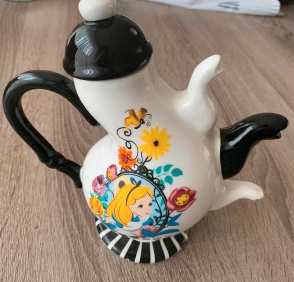 Disney Theepot, Verzamelen, Disney, Ophalen of Verzenden, Winnie de Poeh of vrienden, Zo goed als nieuw, Servies