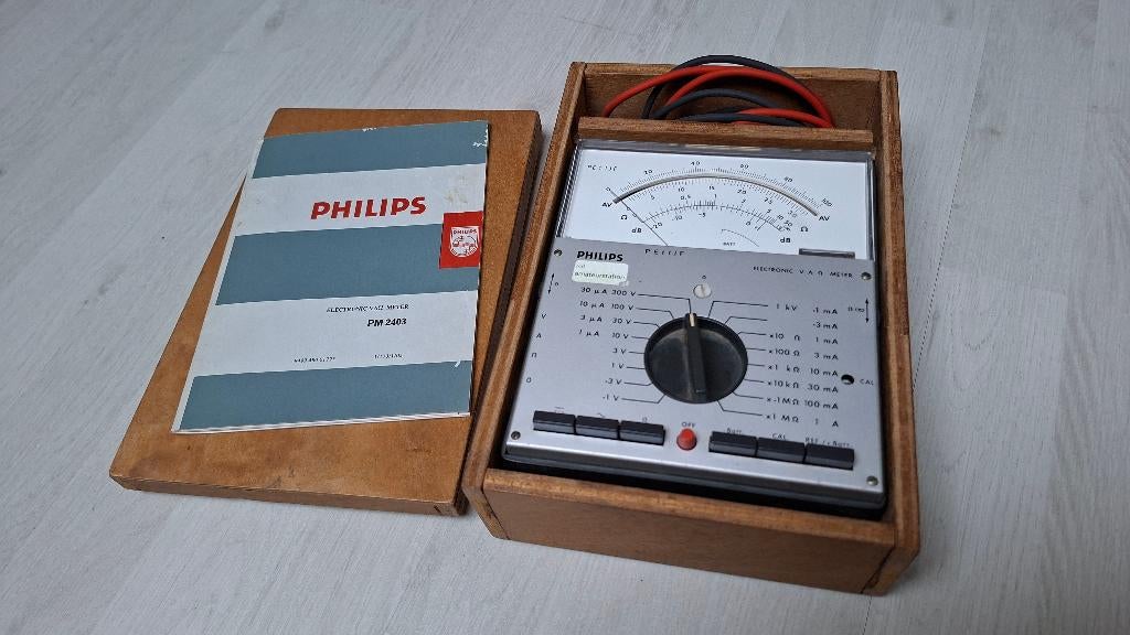 Philips PM2461 analoge AVO meter, Ophalen of Verzenden, Gebruikt, Multimeter