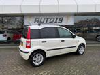Fiat Panda 1.2 Emotion Perlina, Voorwielaandrijving, Gebruikt, Leder en Stof, Wit