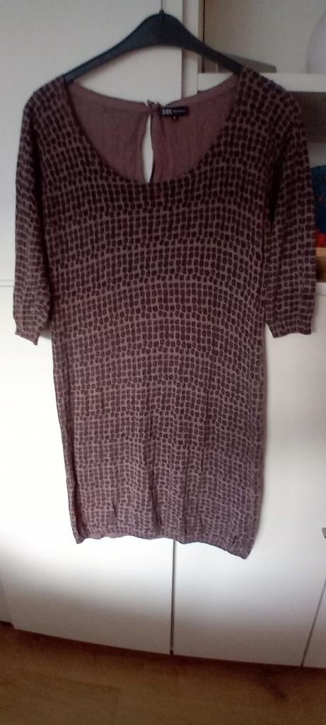 Tuniek merk Didi maat 40kleur koffiekamer met stip, Kleding | Dames, Tops, Ophalen of Verzenden, Zo goed als nieuw, Maat 38/40 (M)
