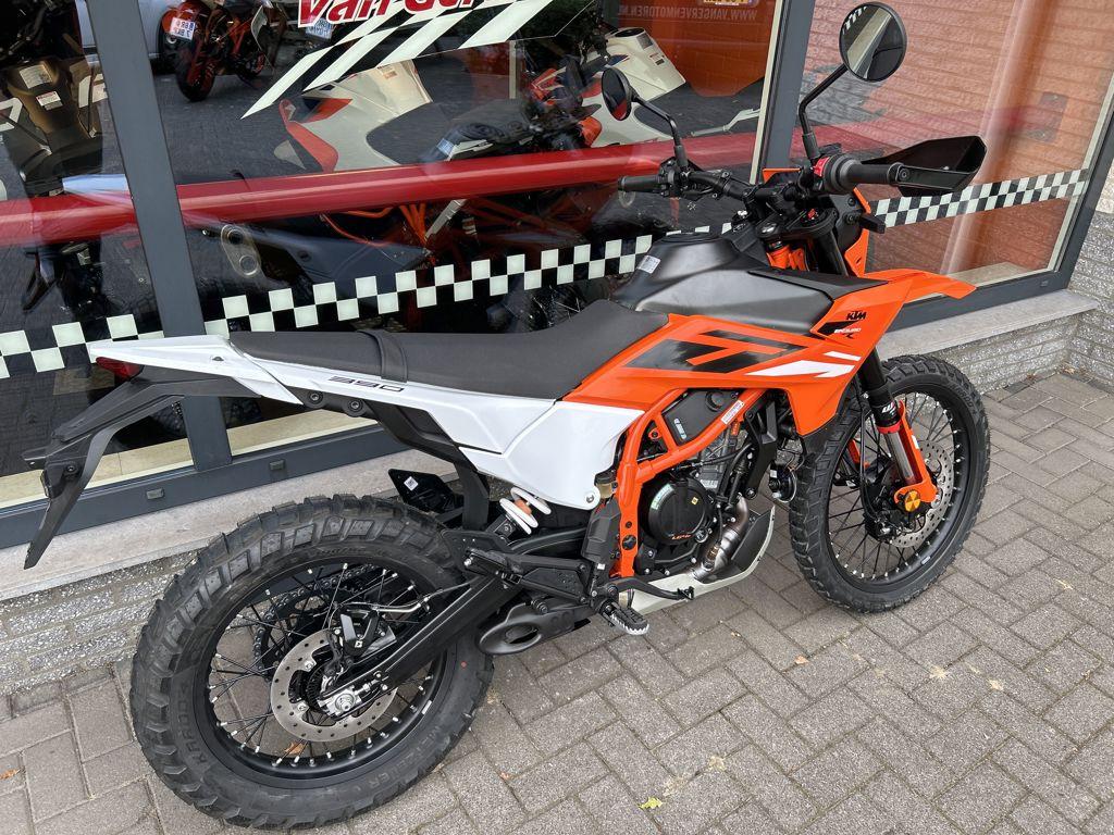 KTM 390 ENDURO R 2025, Bedrijf, Enduro