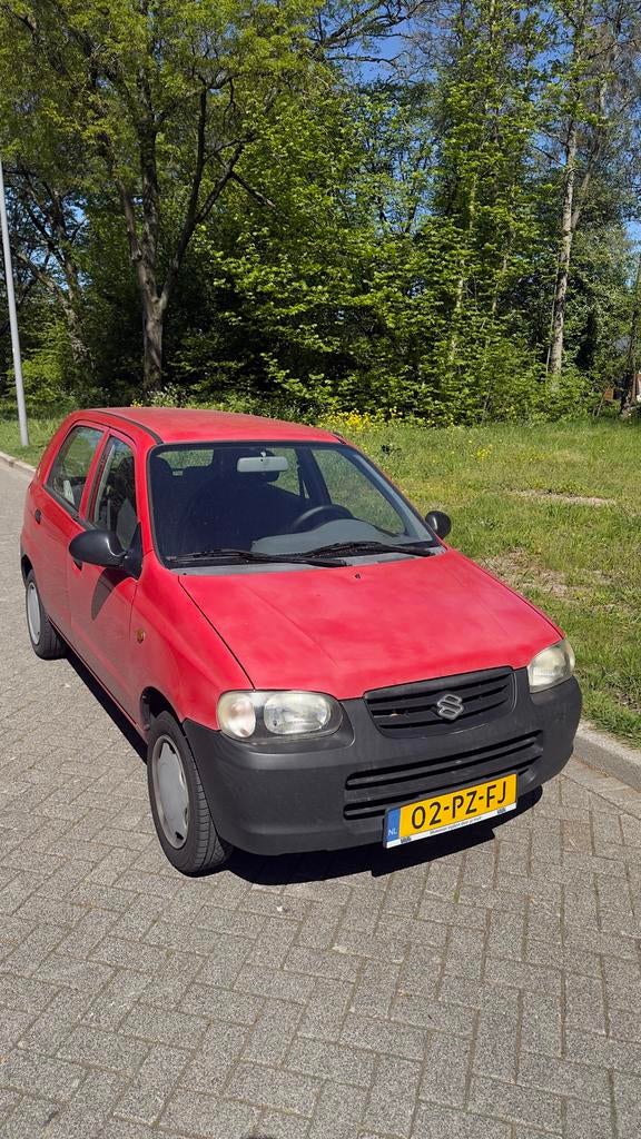 Suzuki Alto 1.1 16V 5d AGS 2005 Rood, Auto's, Voorwielaandrijving, 750 kg, 4 cilinders, 4 stoelen
