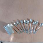 Keltum lepeltjes met vaasje (met posthoorn merkje), Ophalen of Verzenden