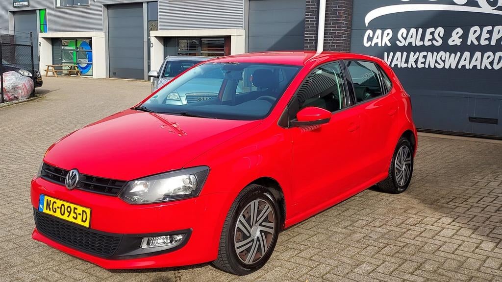 Volkswagen Polo Volkswagen Polo 1.2i 12V 
2009, Auto's, Voorwielaandrijving, Euro 5, Stof, Zwart