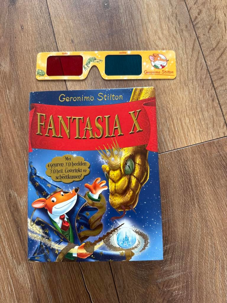 Geronimo Stilton Fantasia X met 3D bril, Boeken, Ophalen of Verzenden, Zo goed als nieuw, Fictie algemeen