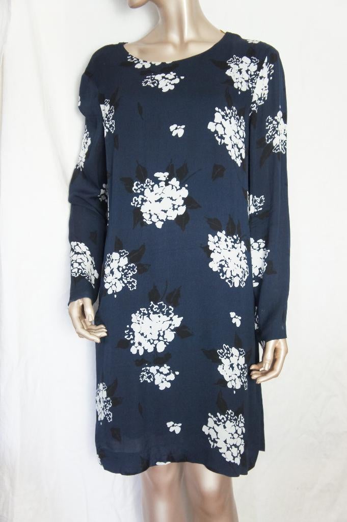 SAMSOE & SAMSOE jurk maat M, Maat 38/40 (M), Zo goed als nieuw, Boven de knie, Verzenden