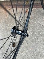 Voorwiel + velg Santos, Fietsen en Brommers, Fietsonderdelen, Ophalen of Verzenden, Zo goed als nieuw, Racefiets, Wiel