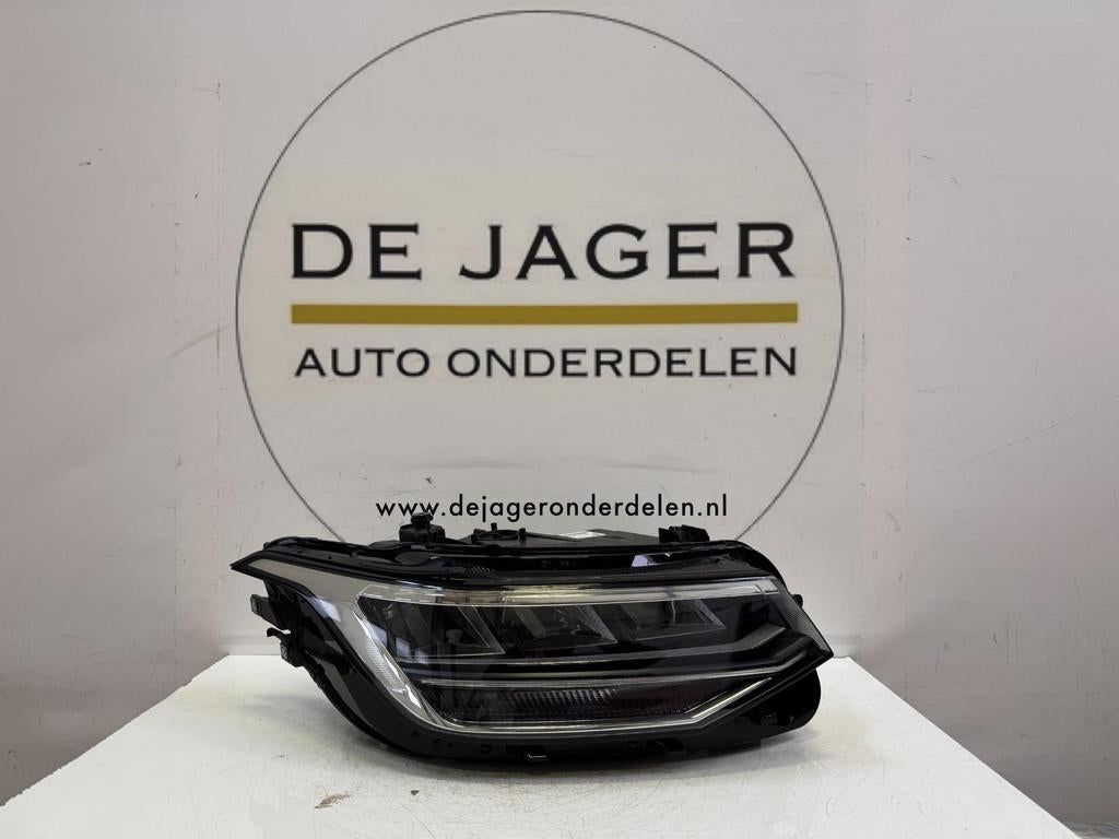 VW TIGUAN 5NB FACELIFT VOL LED KOPLAMP RECHTS 5NB941036C, Gebruikt, Volkswagen, Volkswagen AG, Berliner Ring 2
38440  Wolfsburg, DE