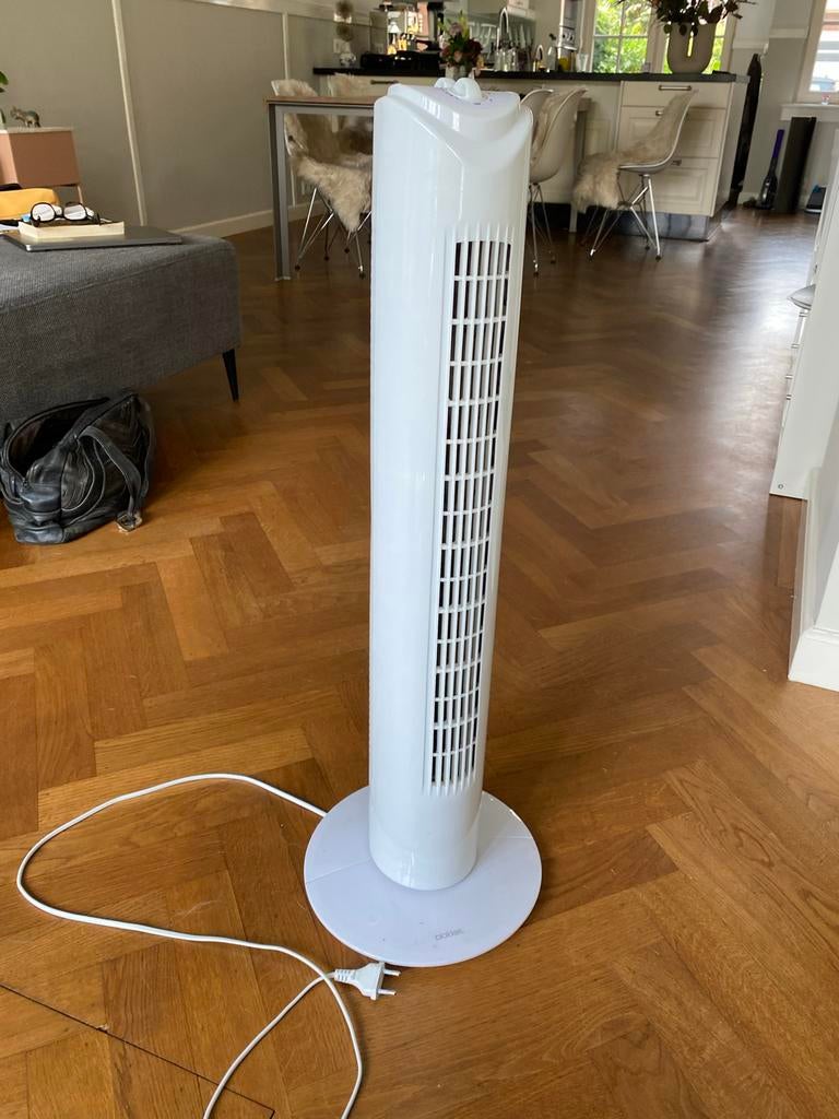Witte torenventilator, Witgoed en Apparatuur, Ventilatoren, Ophalen, Gebruikt, Torenventilator