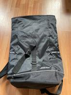 Grote rugzak met rits - Ideaal voor dagelijks gebruik, 25 tot 40 cm, Nieuw, Ophalen, Overige merken