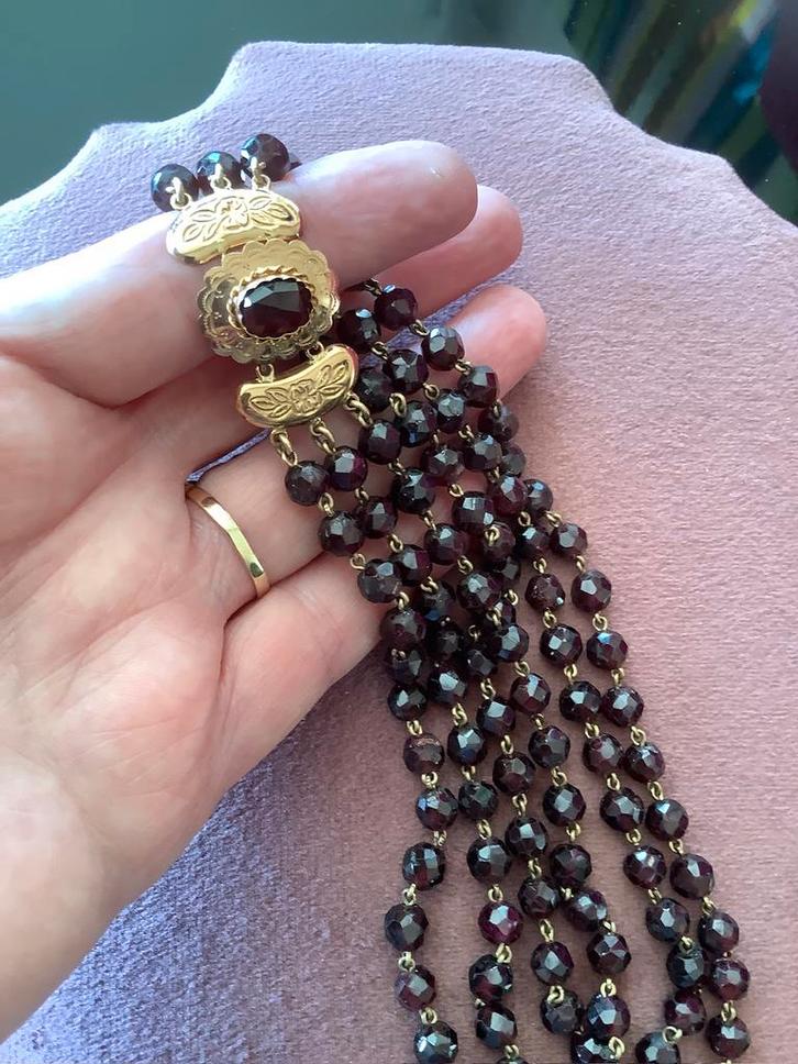 Antieke vintage gouden sieraden Granaat Bloedkoraal 14/18 k., Sieraden, Tassen en Uiterlijk, Kettingen, Zo goed als nieuw, Goud