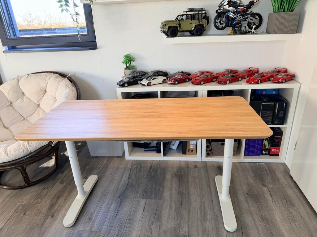 Desktop Table | Bamboo Tabletop 140x65cm, Ophalen of Verzenden, Zo goed als nieuw