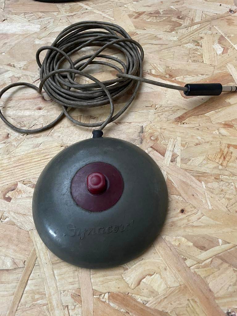 Dynacord voetschakelaar FS-2 jaren 60, Muziek en Instrumenten, Effecten, Ophalen of Verzenden, Zo goed als nieuw