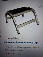 opstap 1 kunststof extra groot   de tweede is aluminimum, Ophalen of Verzenden, Zo goed als nieuw