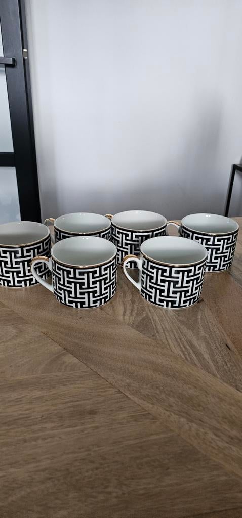 6 kopjes van H&M home., Huis en Inrichting, Keuken | Servies, Ophalen of Verzenden, Zo goed als nieuw, Overige stijlen, Kop(pen) en/of Schotel(s)