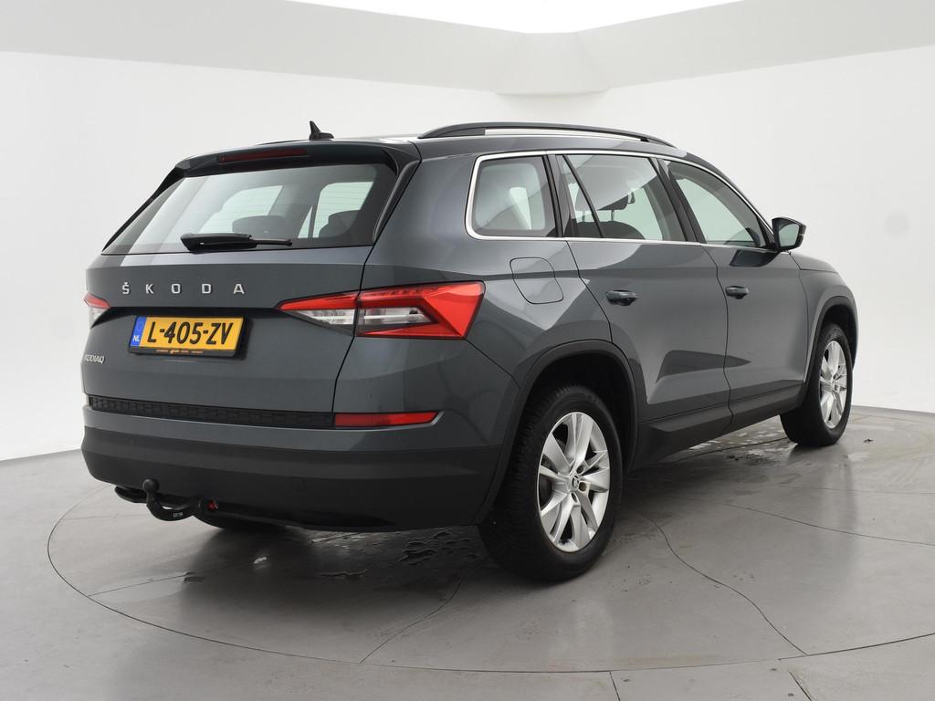Skoda Kodiaq 1.5 TSI 150 PK DSG 7-PERSOONS + TREKHAAK | APPL, Auto's, 4 cilinders, 150 pk, Bedrijf, 1524 kg