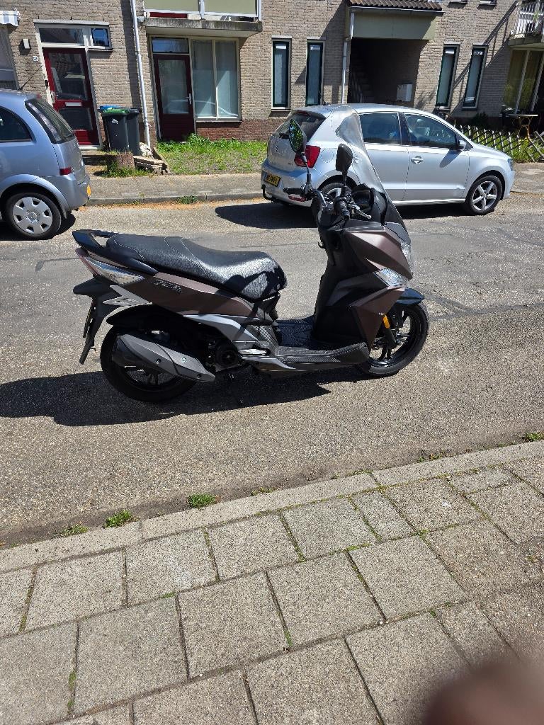 Sym Jet 14, Fietsen en Brommers, Scooters | SYM, Zo goed als nieuw, Overige modellen, Maximaal 45 km/u, Benzine, Ophalen