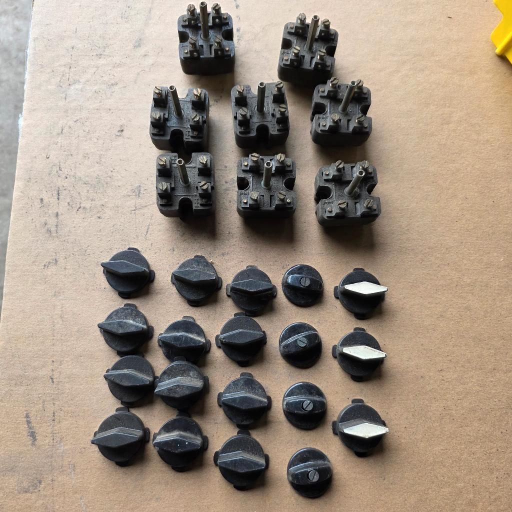 nog prima gebruikte groepenschakelaars van HAF HAZEMEYER