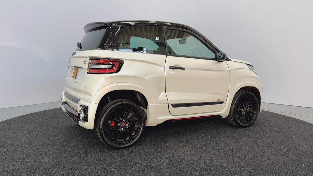 Ligier JS60 Sun Sport Ultimate Topuitvoering, direct beschik, Gebruikt, Oostschans 76
4463 AM  Goes, NL, Info@urbanmobilitygroupbenelux.com