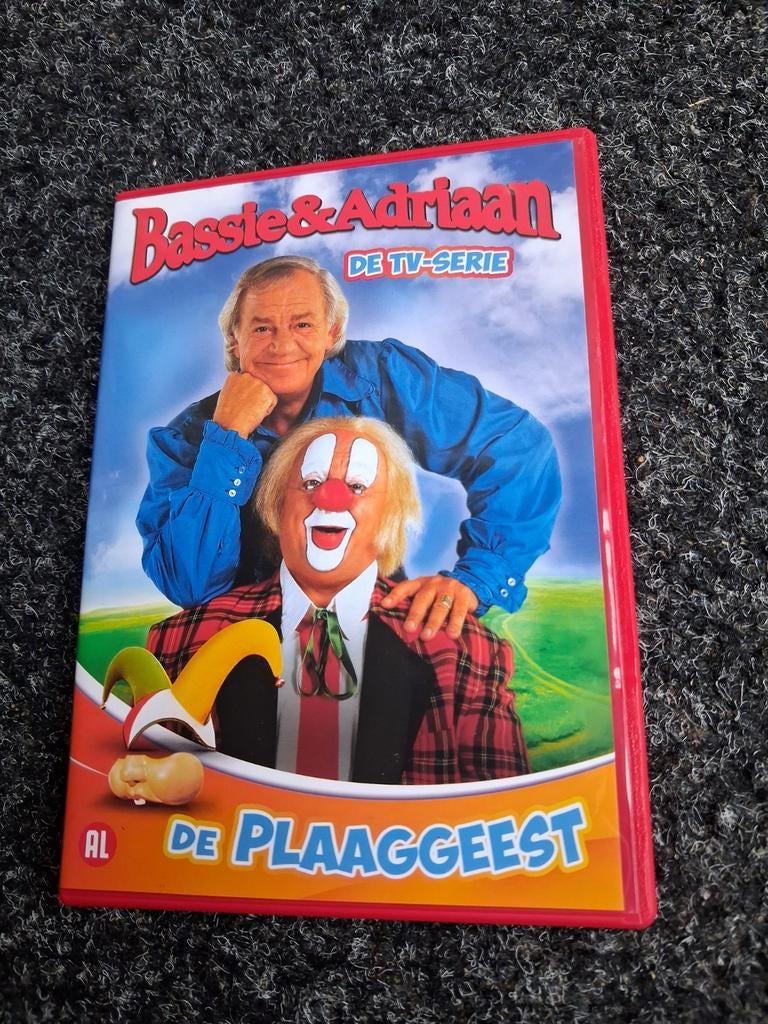DVD BASSIE EN ADRIAAN DE PLAAGGEEST (NIEUW!!), Cd's en Dvd's, Dvd's | Kinderen en Jeugd, Alle leeftijden, Ophalen, Avontuur, Film