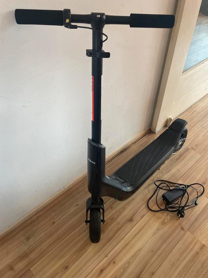 Elektrische step 25 km  €22,50, Fietsen en Brommers, Steps, Gebruikt, Elektrische step (E-scooter), Ophalen