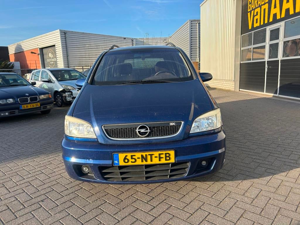 Opel Zafira 1.8-16V Design Edition | AIRCO | APK 08-2026 | 7, Voorwielaandrijving, Traction-control, 125 pk, Gebruikt