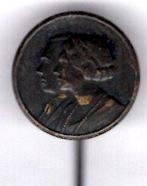 Juliana & Bernhard zilverkleurig speldje ( K_038a ), Verzamelen, Speldjes, Pins en Buttons, Verzenden, Zo goed als nieuw, Figuurtje