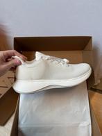 Vivaia Sneakers Maat 43 - Unisex, Wit, Ophalen of Verzenden, H, B