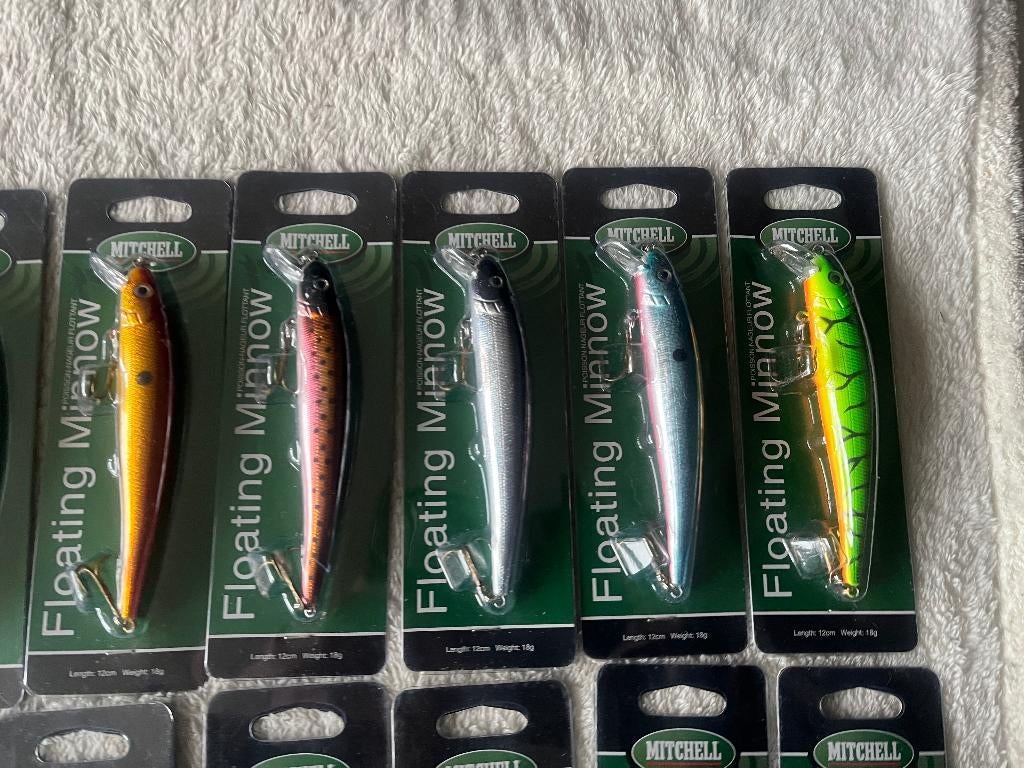 adv 916 / NIEUW mixset 21 blisters kunstaas MITCHELL, Watersport en Boten, Hengelsport | Roofvissen, Ophalen of Verzenden, Nieuw