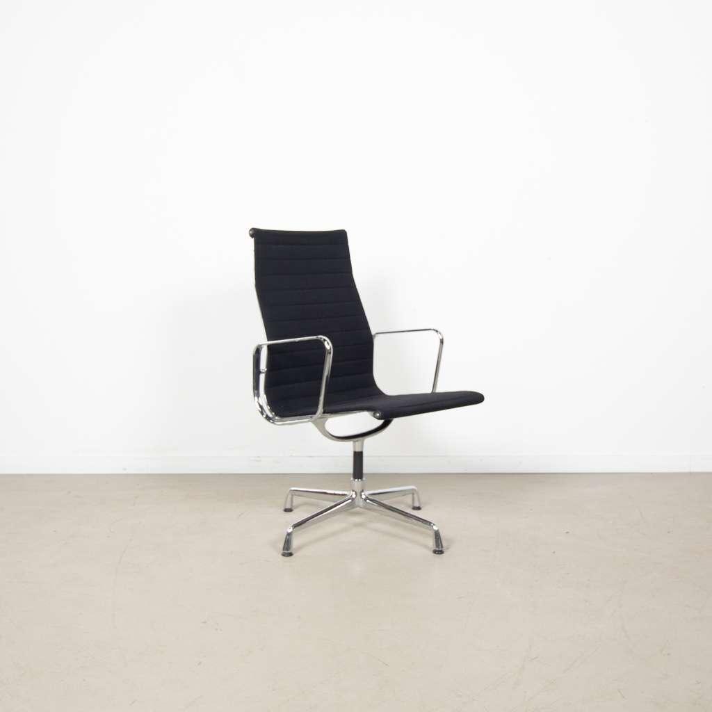 12x Vitra Eames EA112 Bureaustoel Zwart Stof – Chroom, Niet ingevuld, Zwart, Niet ingevuld, Zo goed als nieuw