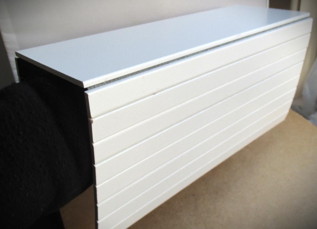 Armleuning dienblad wit~Hout~Nieuwstaat~ca 33 cm, Huis en Inrichting, Woonaccessoires | Dienbladen, Zo goed als nieuw, Hout, Rechthoekig