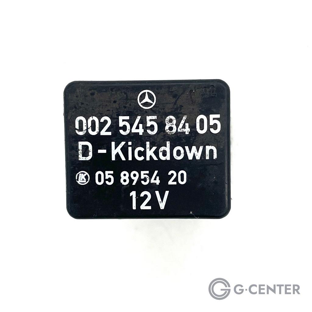 Mercedes-Benz Original Relay A0025458405 D-Kickdown 12V, Auto-onderdelen, Gebruikt, -, -, Ophalen of Verzenden