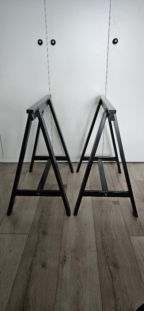 Zwarte schragen Ikea, Ophalen, Gebruikt