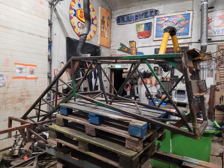 Kraanarm / stalen constructie, Doe-het-zelf en Verbouw, Metalen, Ophalen