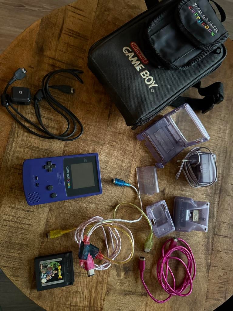 Nintendo Game Boy Color met accessoires, Spelcomputers en Games, Spelcomputers | Nintendo Game Boy, Ophalen of Verzenden, Gebruikt