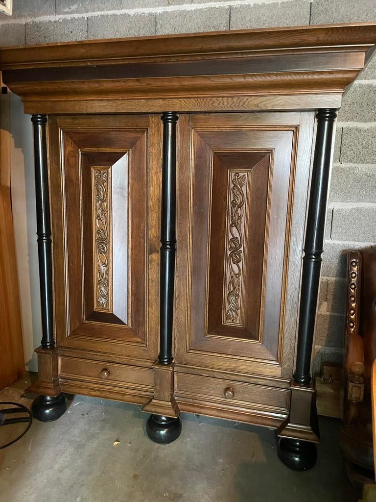 Prachtige Antieke Groenlose Kolommenkast / Kussenkast eiken, Antiek en Kunst, Antiek | Meubels | Kasten, Ophalen