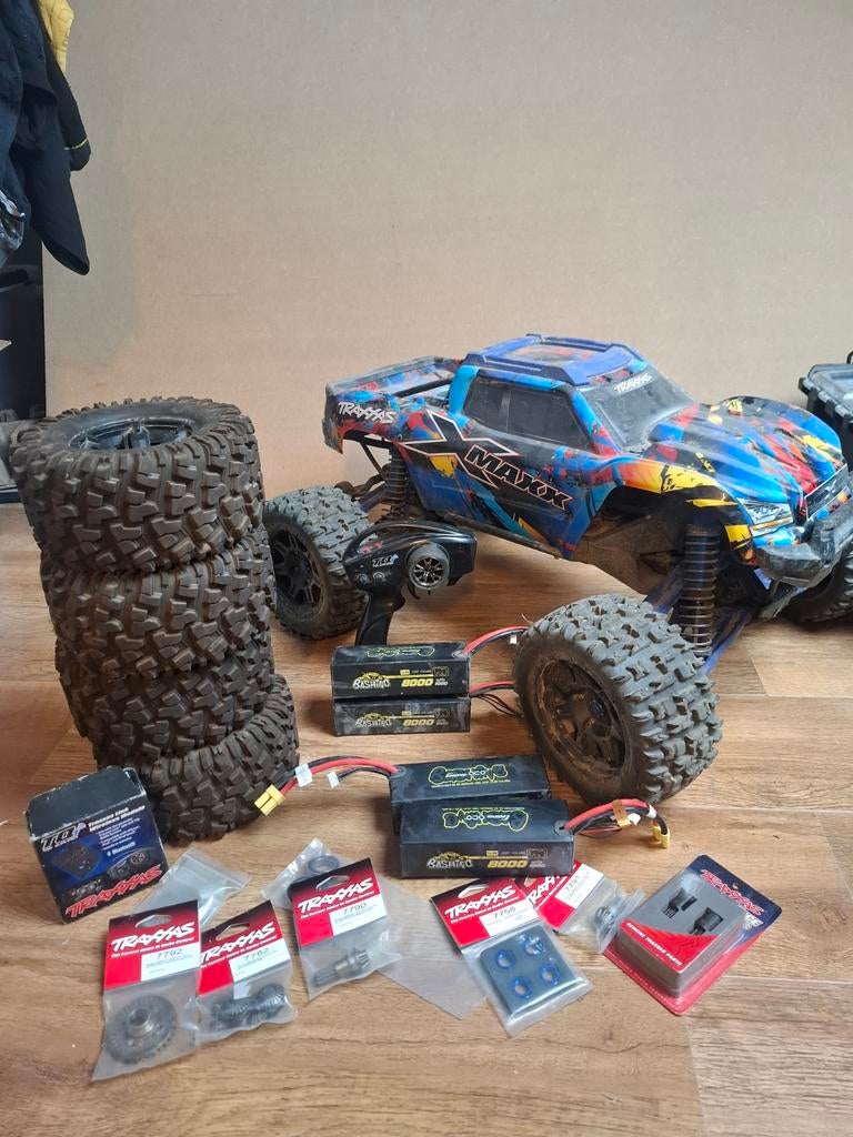 Gebruikte Traxxas X-Maxx 8S RC auto met extra's, Gebruikt, Auto offroad, RTR (Ready to Run), Schaal 1:8