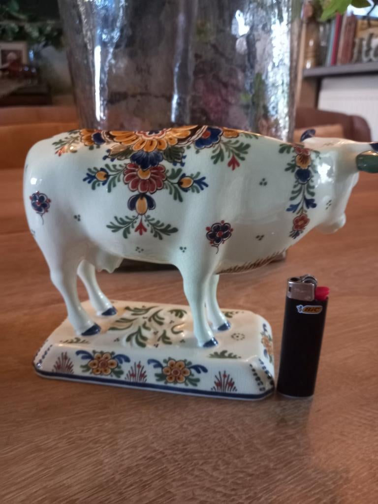 Antieke Porceleyne  Blauwe Koe - Handgeschilderd, 1957, Ophalen of Verzenden