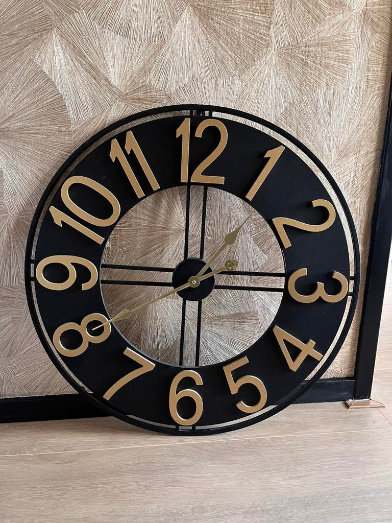 Klok 70cm, Ophalen, Zo goed als nieuw, Wandklok