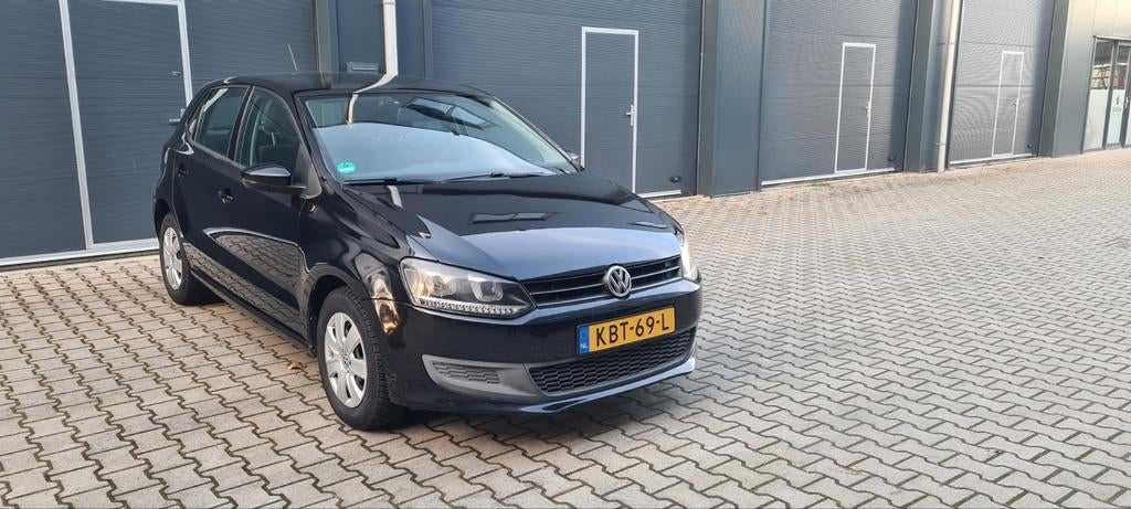 Volkswagen Polo 1.4 16V AUTOMAAT Zwart, Auto's, 4 cilinders, Zwart, Bedrijf, 1000 kg