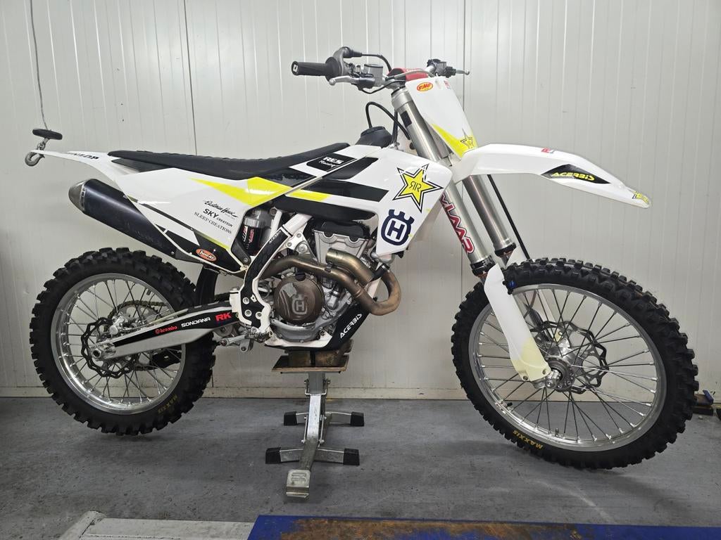 Husqvarna 350 - 2017 - 80 uur - 1e eigenaar, Motoren, Particulier, Crossmotor, 350 cc