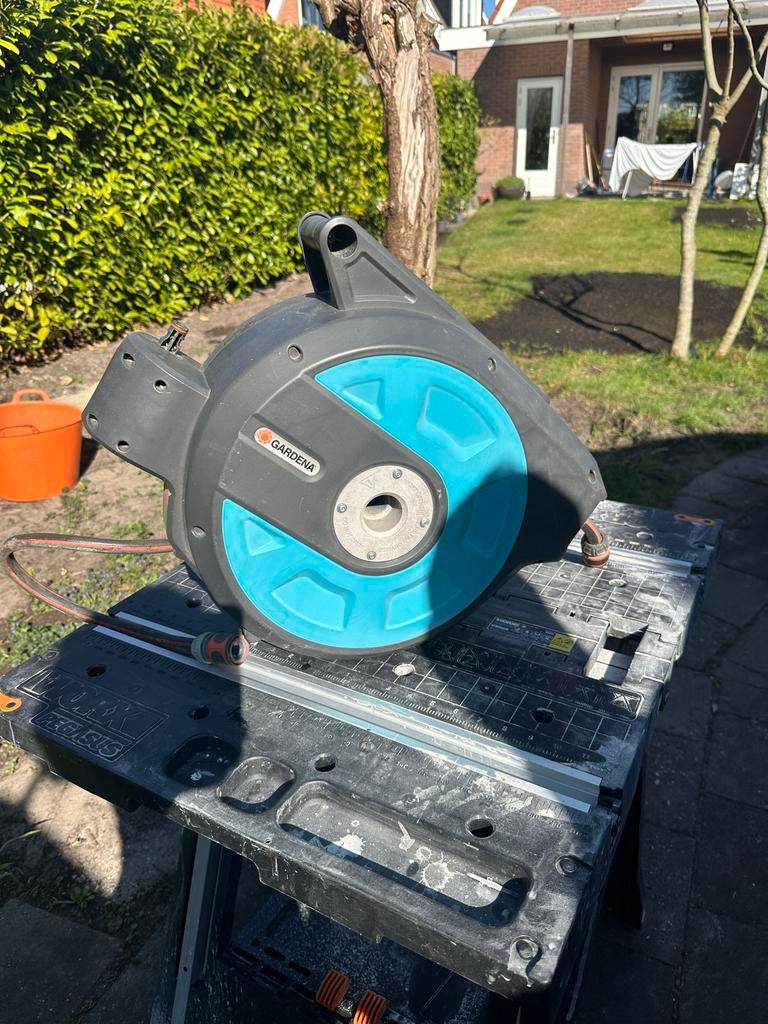 GARDENA Wandslangenbox RollUp 13 meter - Zo goed als nieuw, Ophalen of Verzenden, Gebruikt, Tuinslanghaspel