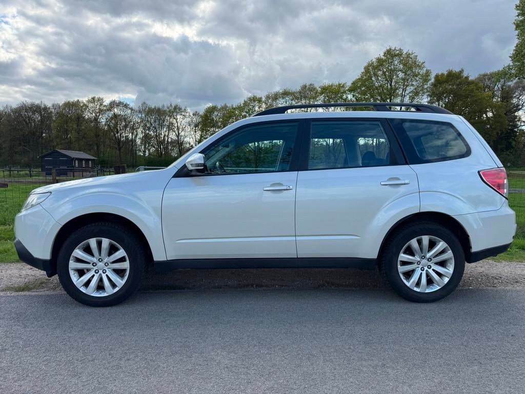 Subaru Forester 2.0 XS Premium AUTOMAAT|top onderhouden|navi, Auto's, Subaru, Euro 5, Stof, 4 cilinders, 150 pk